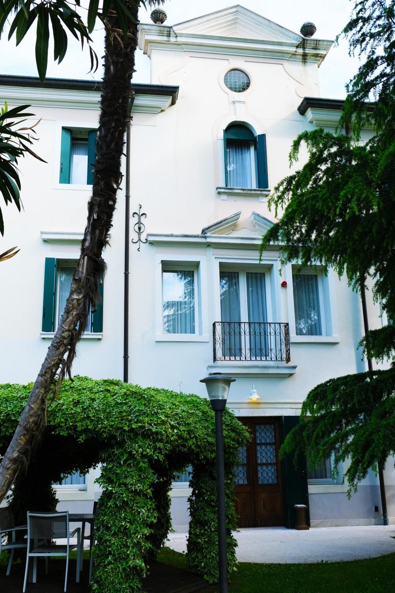 Hotel Villa Ca Damiani Caneva Buitenkant foto