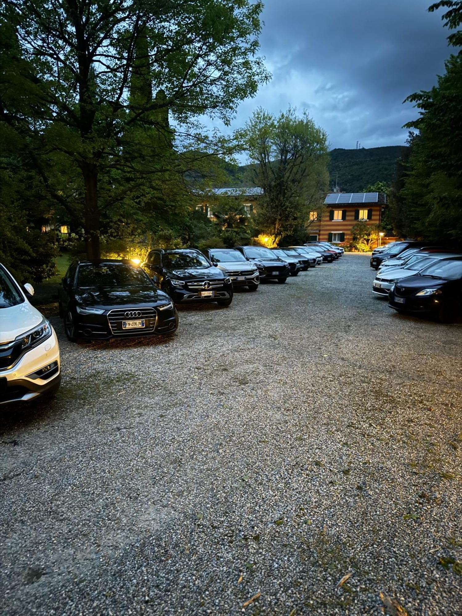 Hotel Villa Ca Damiani Caneva Buitenkant foto